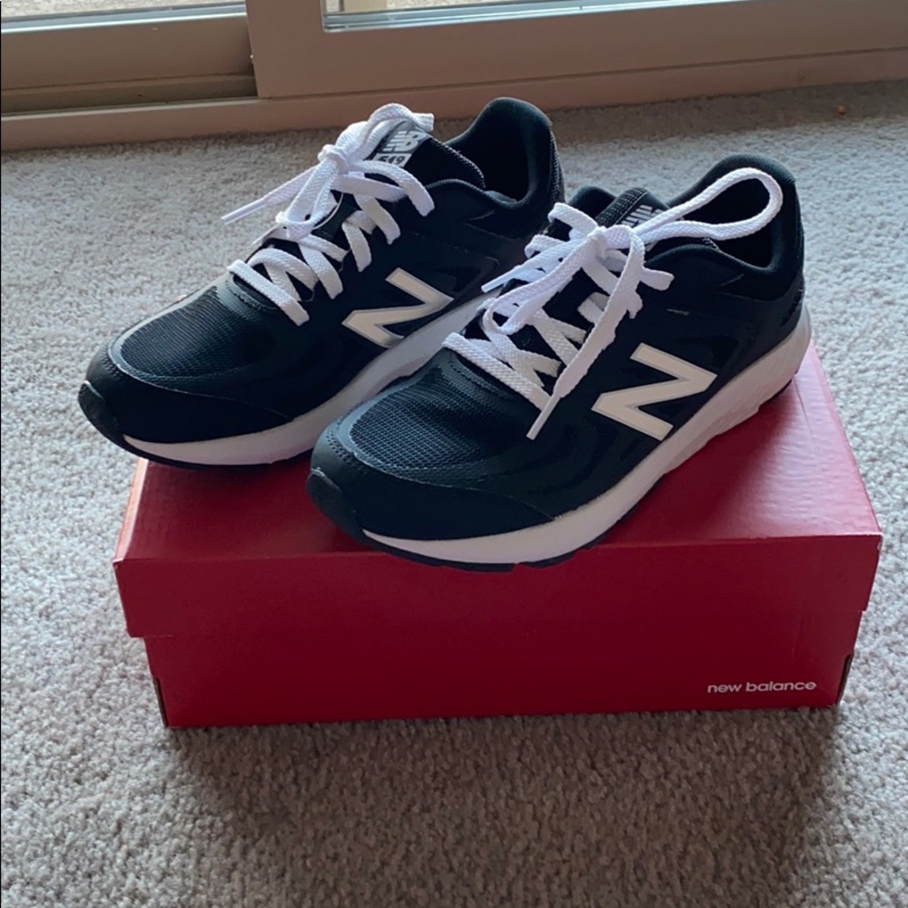 New Balance kids 6.5